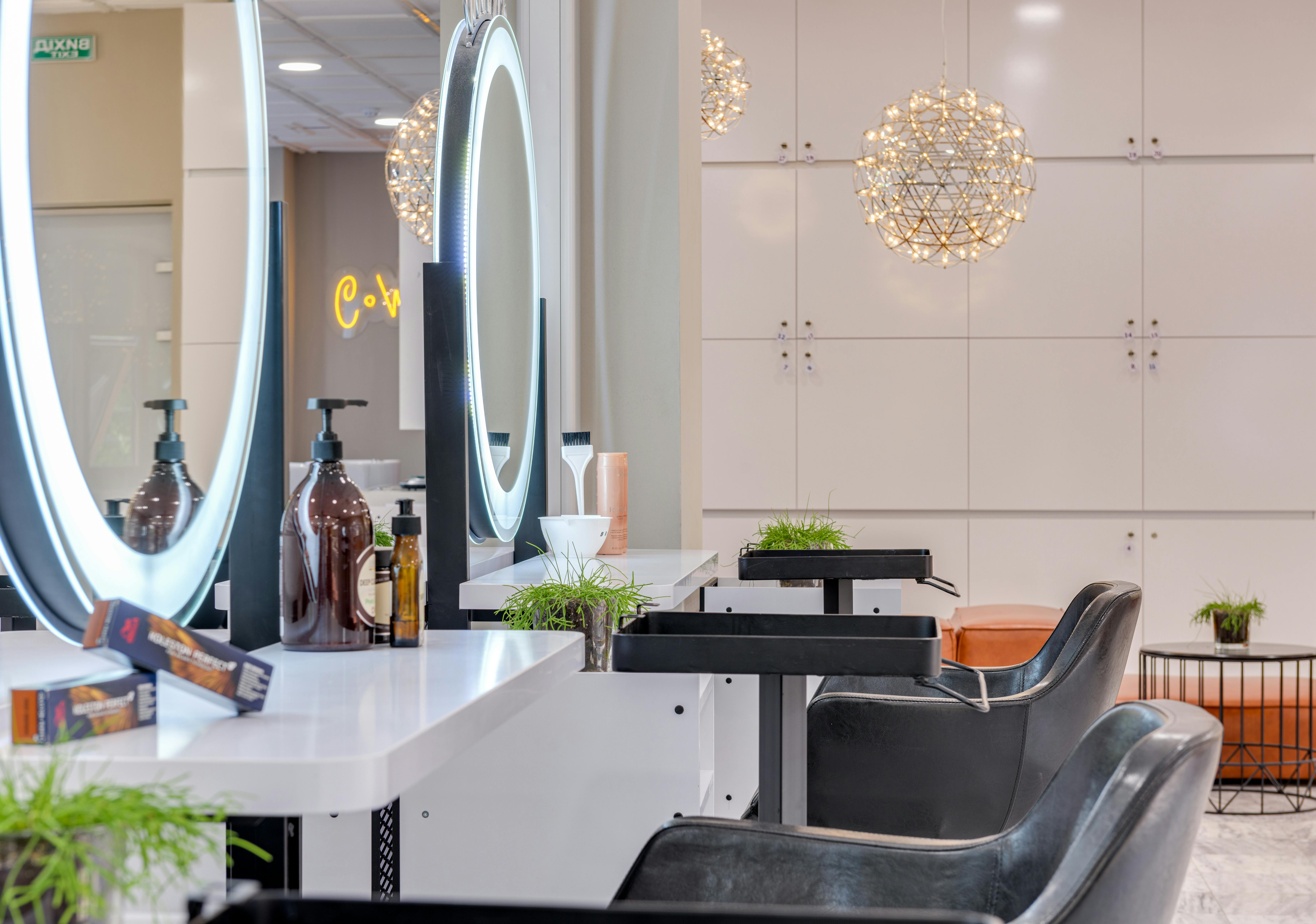 Welcoming salon atmosphere with soft daylight